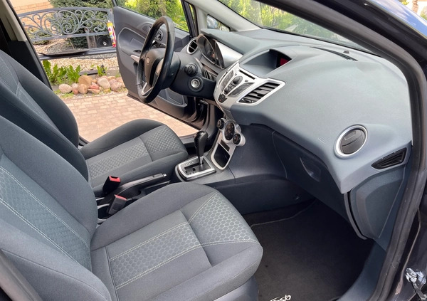 Ford Fiesta cena 27900 przebieg: 112000, rok produkcji 2010 z Rzeszów małe 106